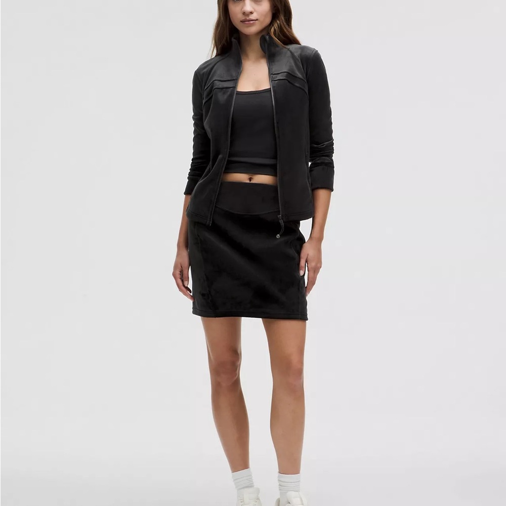 lululemon athletica Black Mini Skirt